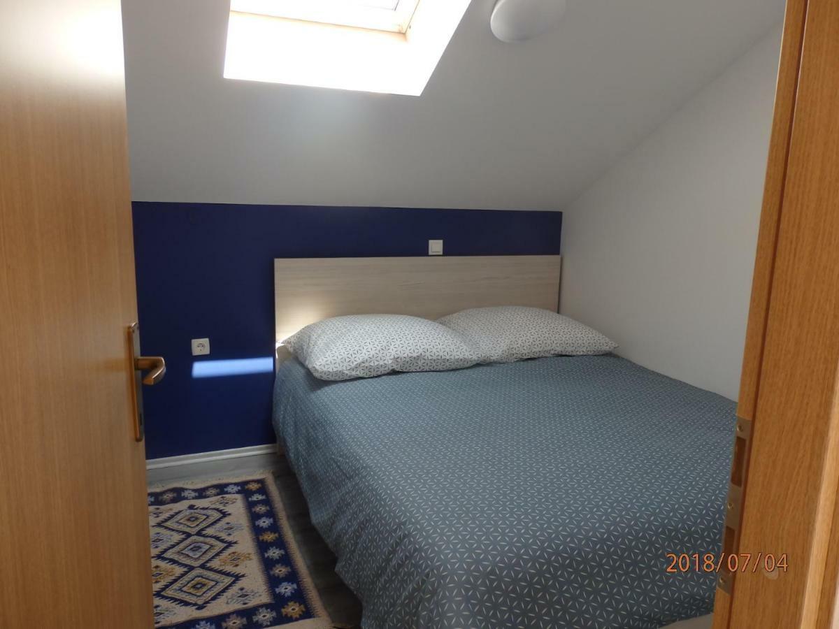 Apartman M&M Milna  Zewnętrze zdjęcie