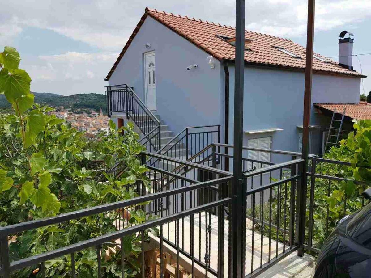 Apartman M&M Milna  Zewnętrze zdjęcie
